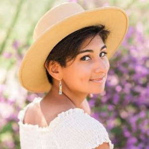 Meet your Posher, Gabriella